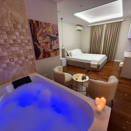 Lunarist Luxury Suites - Jacuzzi&Top Tirana Location