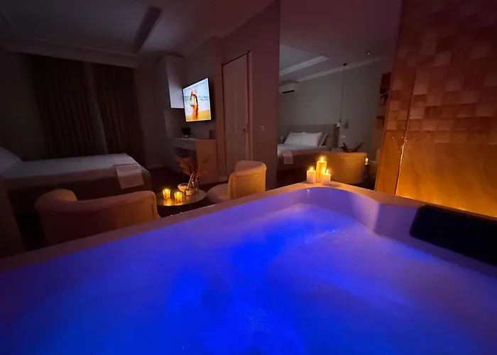 Lunarist Luxury Private Jacuzzi Blloku Apartment *