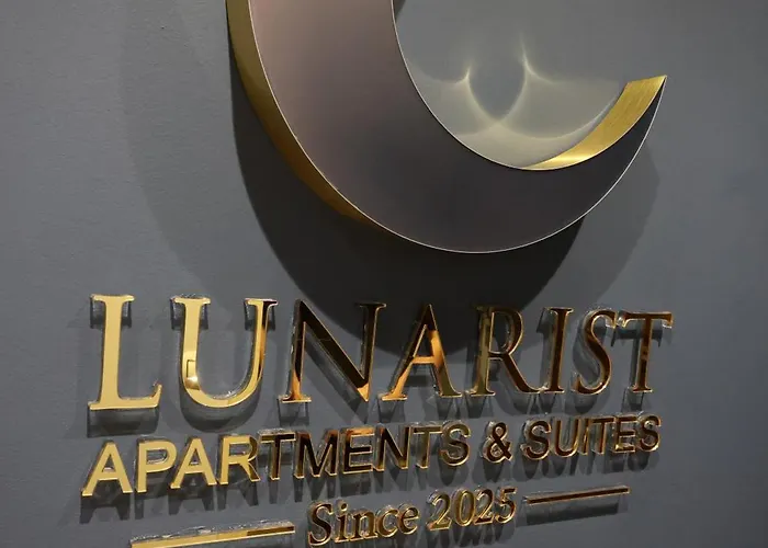 דירה Lunarist Luxury Private Jacuzzi Blloku *