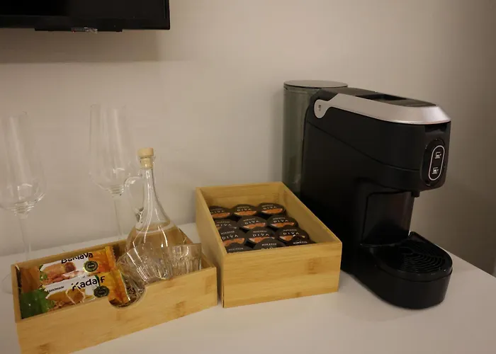 Lunarist Luxury Private Jacuzzi Blloku