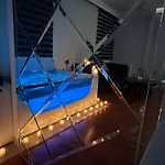 Lunarist Luxury Private Jacuzzi * Tirana