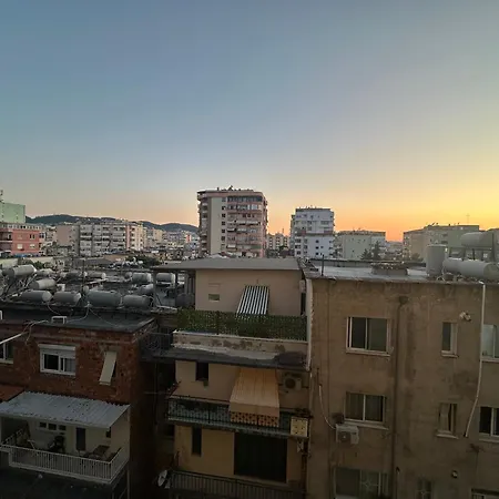 Lunarist Luxury Jacuzzi - Blloku * Tirana