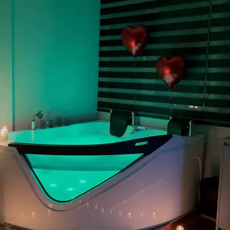 Appartement Lunarist Luxury Private Jacuzzi