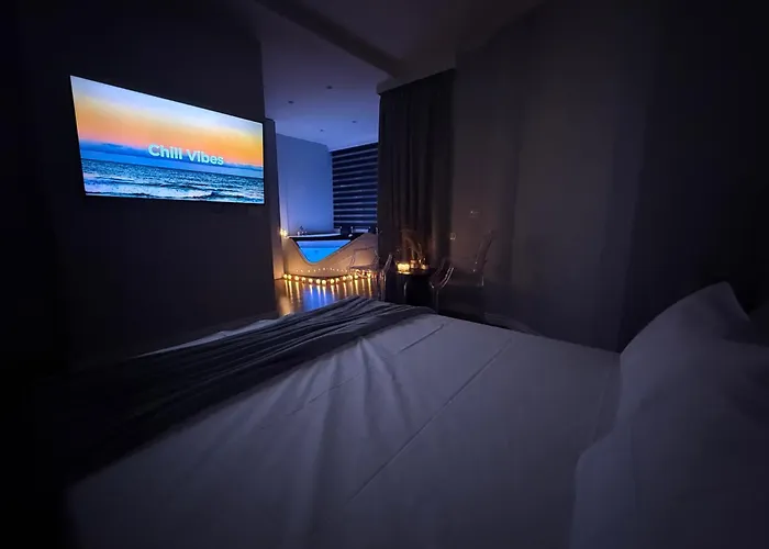 Apartman Lunarist Luxury Private Jacuzzi Suites Blloku Tirana Tirana