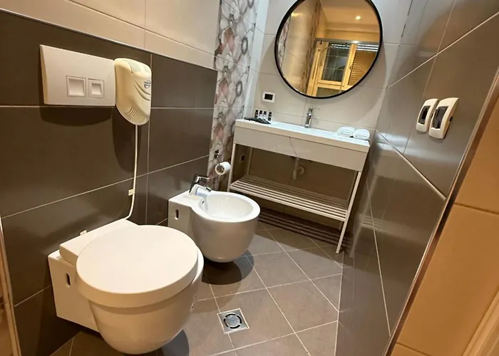 Lunarist Luxury Private Jacuzzi Blloku Apartmán