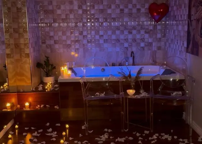 Apartman Lunarist Luxury Private Jacuzzi Suites Blloku Tirana Tirana