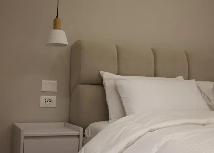 Lunarist Luxury Private Jacuzzi Blloku Apartmán *